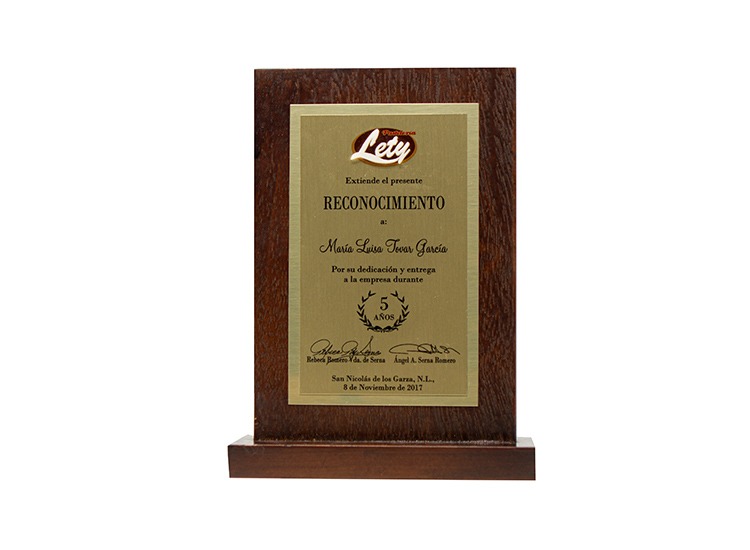 imgi_18_diseno-de-reconocimientos-en-monterrey-19